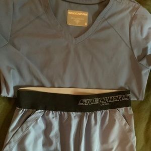 Skechers scrub set